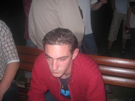 franck apr&eacute;.... (ce n&eacute; ke le debu de soir&eacute; il doi  etre 23h